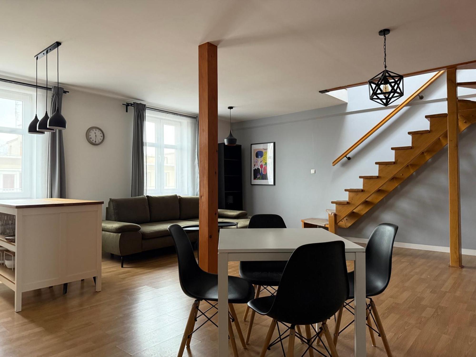 Apartament Corner House *